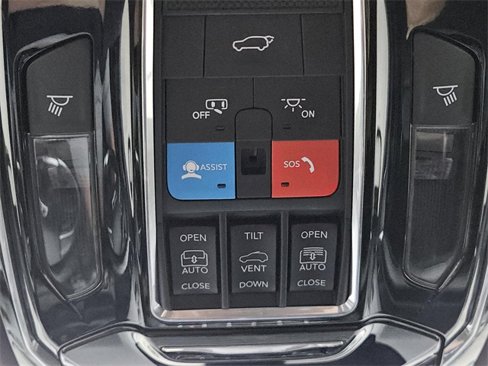 Used 2022 Jeep Grand Cherokee L Overland image 18