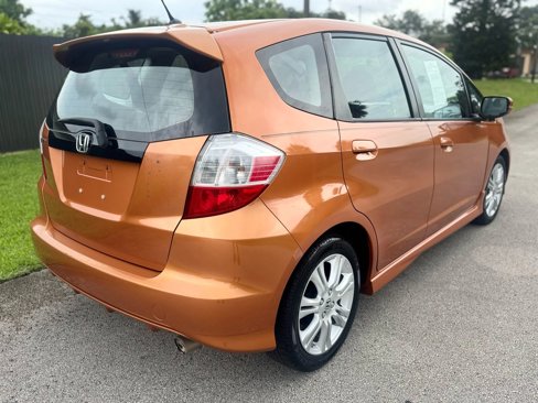 Used 2011 Honda Fit Sport image 9