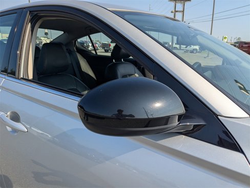 Used 2024 Nissan Altima 2.5 SR image 12