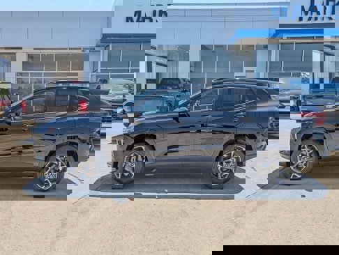 New 2025 Chevrolet Trax LT w/ LT Convenience Package image 9