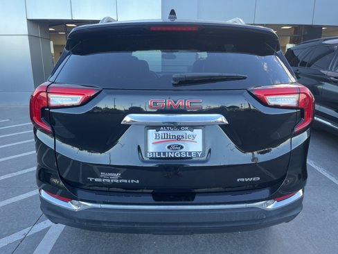 Used 2022 GMC Terrain SLT image 6