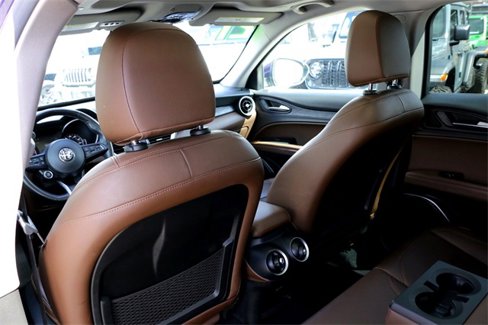 Used 2021 Alfa Romeo Stelvio Sprint w/ Sun & Sound Package image 24