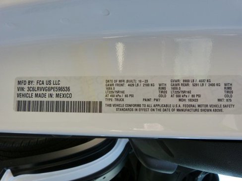 Used 2023 RAM ProMaster 2500 image 31