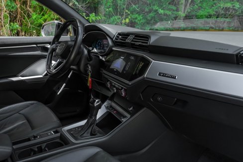 Used 2020 Audi Q3 2.0T Premium image 28