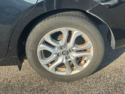 Used 2018 Toyota Yaris iA image 35