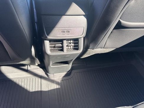 New 2026 Chevrolet Equinox LT w/ Convenience Package II image 28
