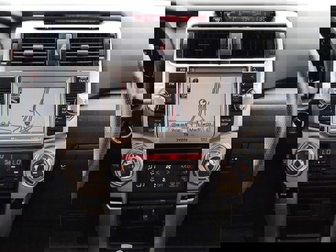 Used 2011 Toyota 4Runner Limited image 21