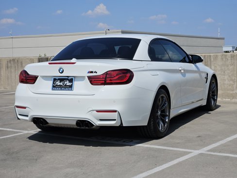 Used 2020 BMW M4 Convertible image 8