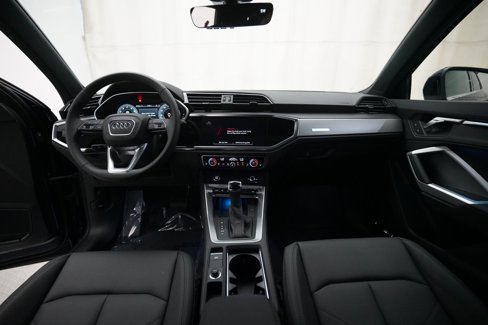 New 2025 Audi Q3 2.0T Premium Plus image 5
