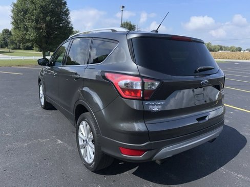 Used 2017 Ford Escape Titanium image 6