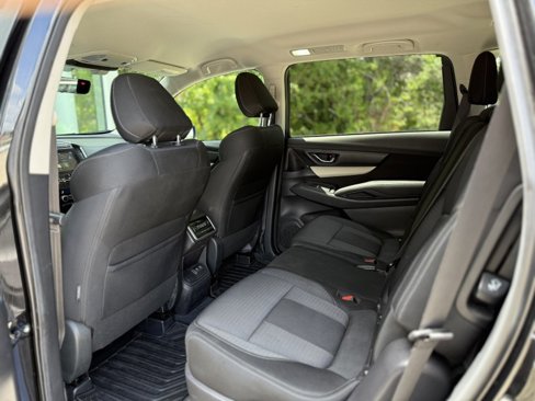Used 2022 Subaru Ascent Premium w/ Convenience Package image 29