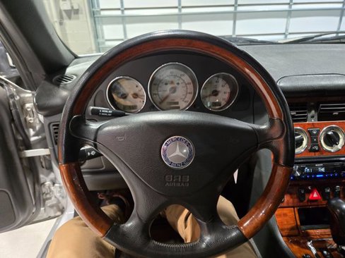 Used 2002 Mercedes-Benz SLK 320 image 19