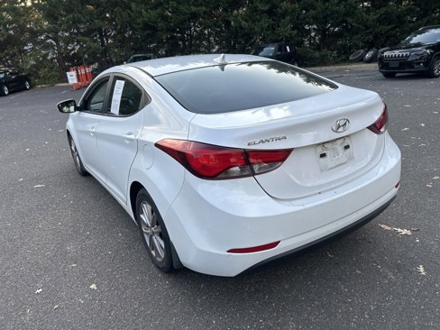 Used 2015 Hyundai Elantra SE w/ Option Group 02 image 6