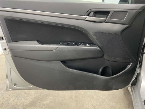 Used 2017 Hyundai Elantra Value Edition image 10