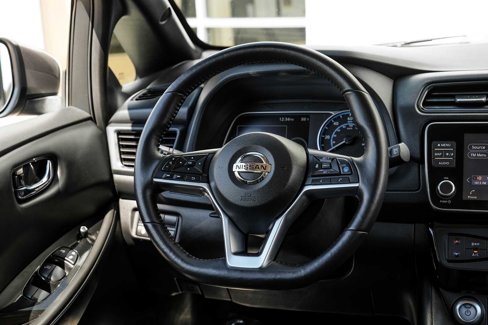 Used 2020 Nissan Leaf SL Plus image 16
