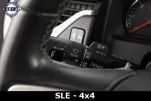 Used 2015 GMC Yukon SLE image 29