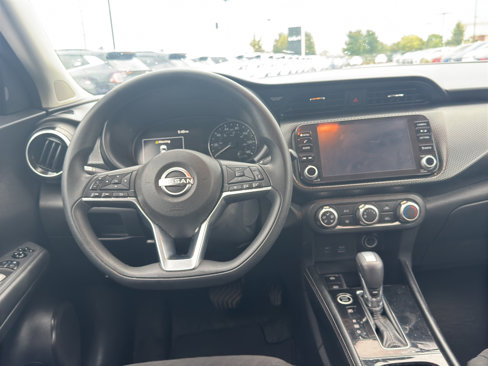 Used 2024 Nissan Kicks SV image 12