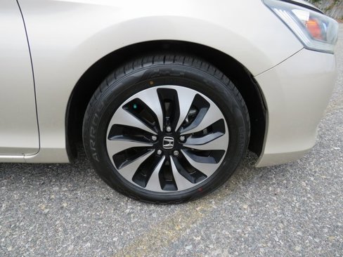 Used 2015 Honda Accord Hybrid Sedan image 28