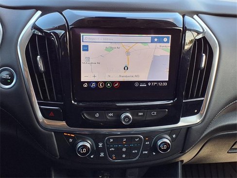 Used 2020 Chevrolet Traverse High Country image 16