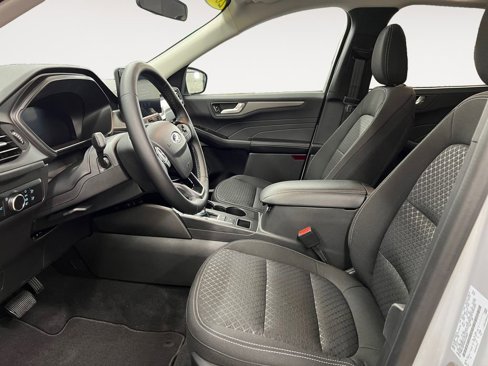 New 2025 Ford Escape Active w/ Active Premium Tech Pack image 13