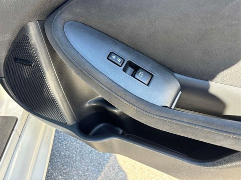 Used 2013 Nissan 370Z Touring w/ Sport Pkg image 14