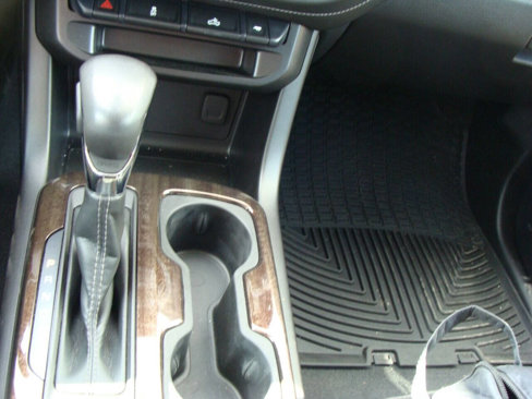 Used 2022 GMC Canyon Elevation image 10