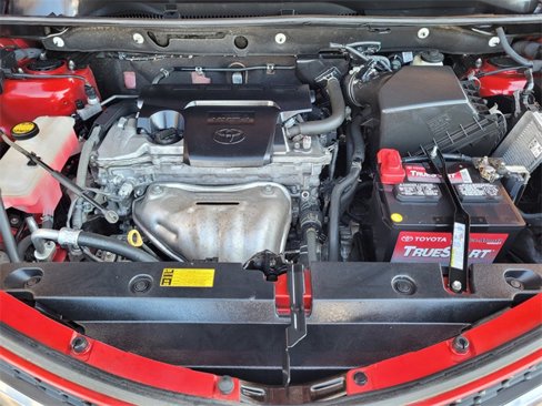 Used 2015 Toyota RAV4 XLE image 34