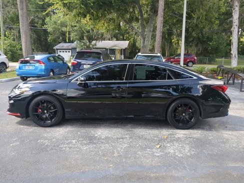 Used 2019 Toyota Avalon XLE image 7