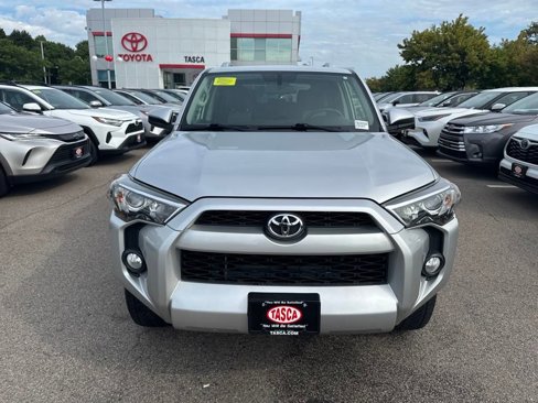 Used 2015 Toyota 4Runner SR5 image 2