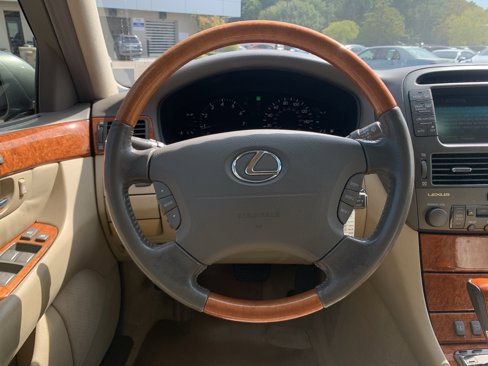 Used 2004 Lexus LS 430 image 18