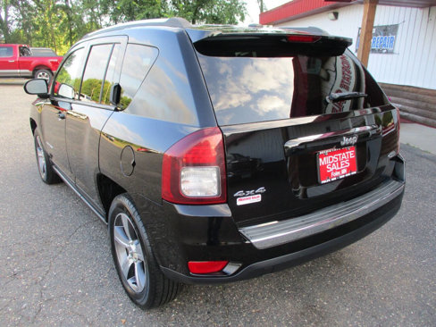 Used 2017 Jeep Compass High Altitude image 6