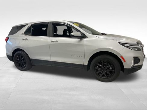 Used 2022 Chevrolet Equinox LT image 8
