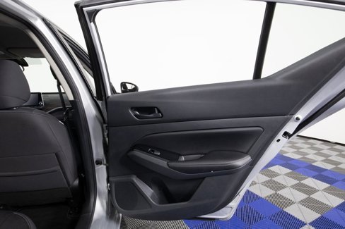 Used 2023 Nissan Altima 2.5 SV image 15