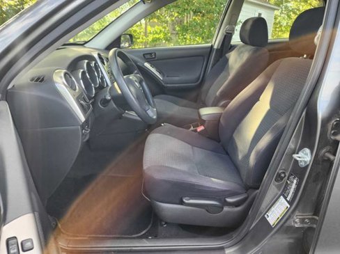 Used 2007 Toyota Matrix image 11