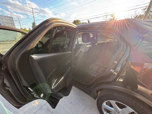 Used 2017 Buick Encore Premium w/ Experience Buick Package image 18