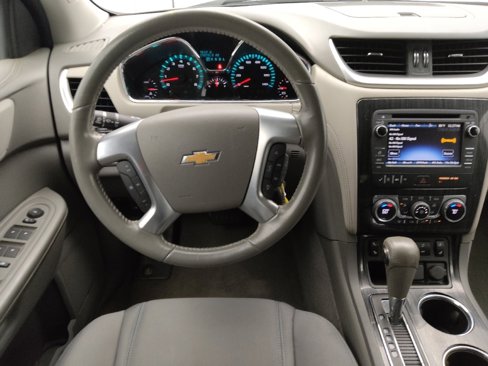 Used 2015 Chevrolet Traverse LT image 22