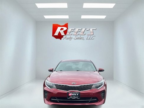 Used 2018 Kia Optima S image 2