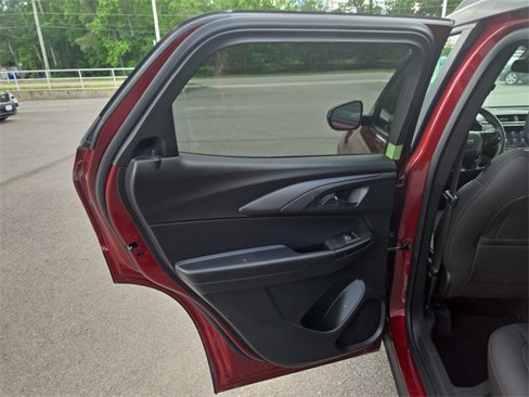 Used 2023 Chevrolet TrailBlazer RS w/ Convenience Package image 24