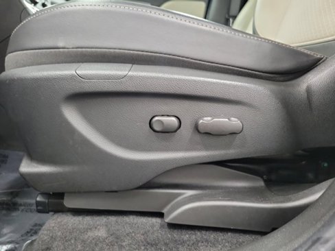 Used 2020 Buick Encore Preferred w/ Safety Package image 23