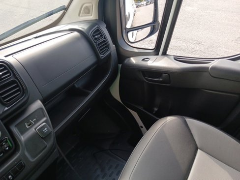 Used 2023 RAM ProMaster 2500 image 21