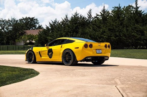 Used 2006 Chevrolet Corvette Z06 w/ Preferred Equipment Group image 11