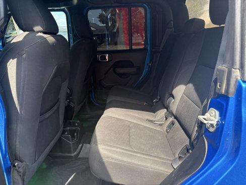 Used 2022 Jeep Gladiator Sport image 20