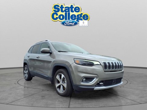 Used 2021 Jeep Cherokee Limited image 3