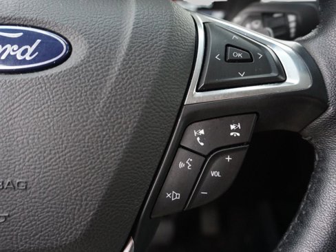 Used 2019 Ford Edge SEL w/ Equipment Group 201A image 12