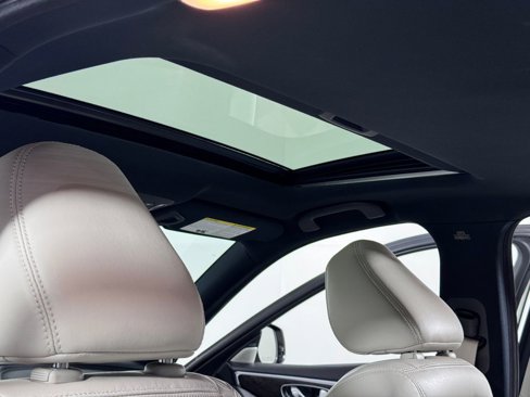 Certified 2022 INFINITI Q50 Sensory image 27