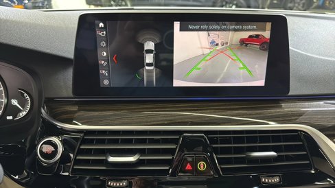 Used 2019 BMW 530e w/ Convenience Package image 17