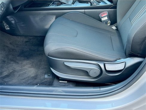 New 2025 Hyundai Elantra Sport image 18