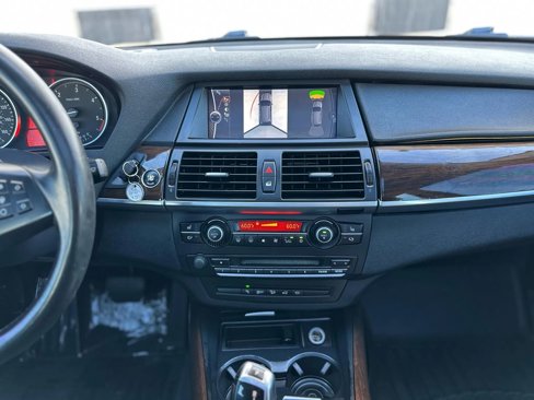 Used 2012 BMW X5 xDrive35d image 19
