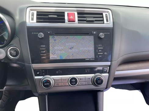 Used 2016 Subaru Outback 2.5i Limited image 18