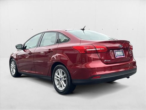Used 2017 Ford Focus SE image 7